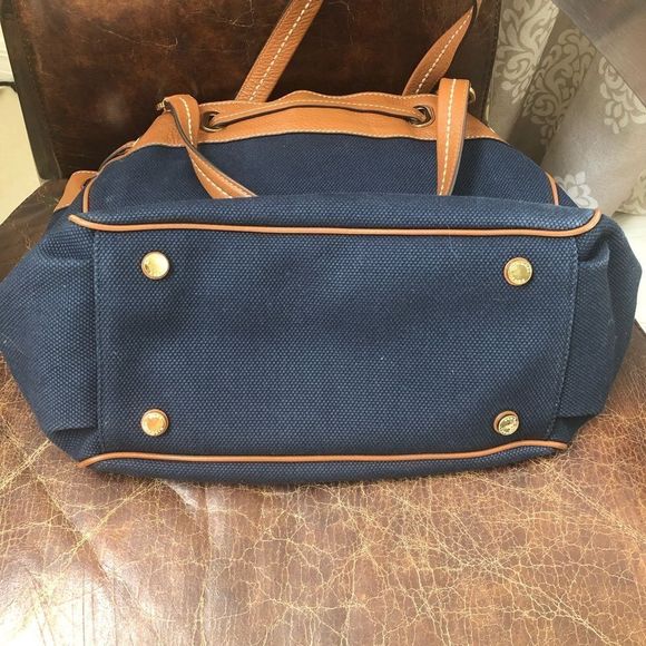 Michael Kors navy large canvas leather tote - Picture 3 of 8